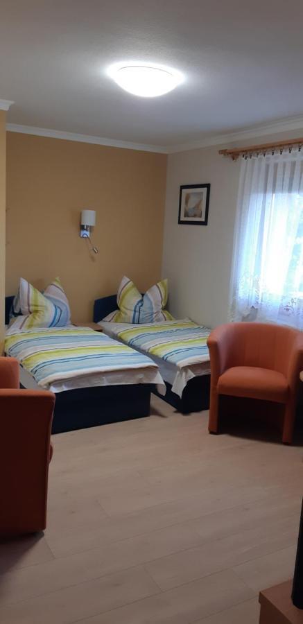 Antal Apartmanok 잘라카로쉬 외부 사진