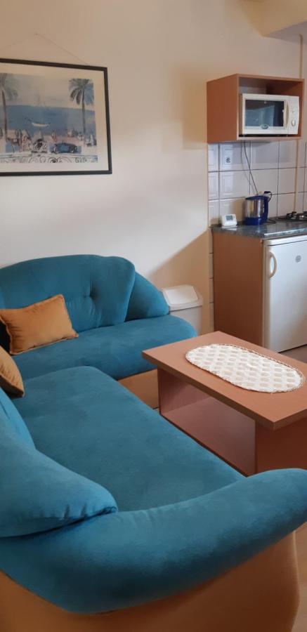 Antal Apartmanok 잘라카로쉬 외부 사진