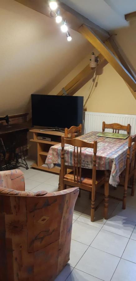 Antal Apartmanok 잘라카로쉬 외부 사진
