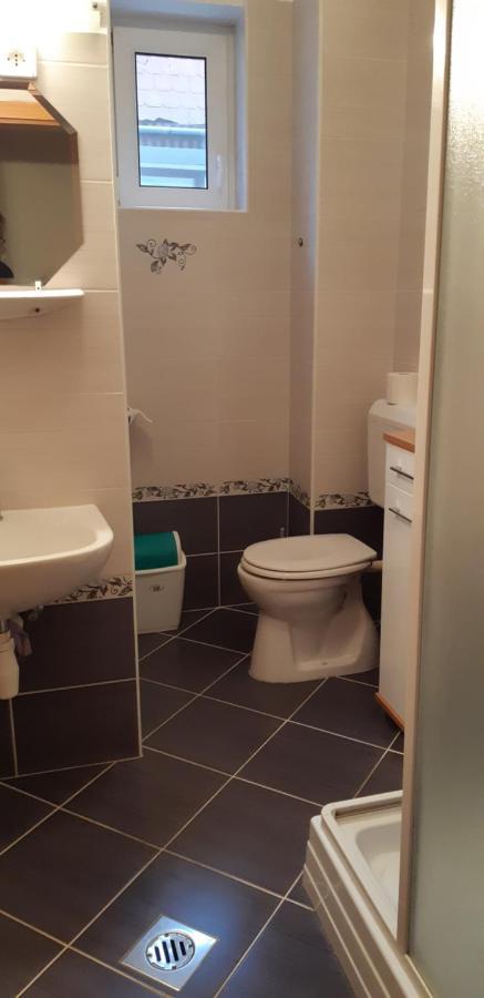 Antal Apartmanok 잘라카로쉬 외부 사진